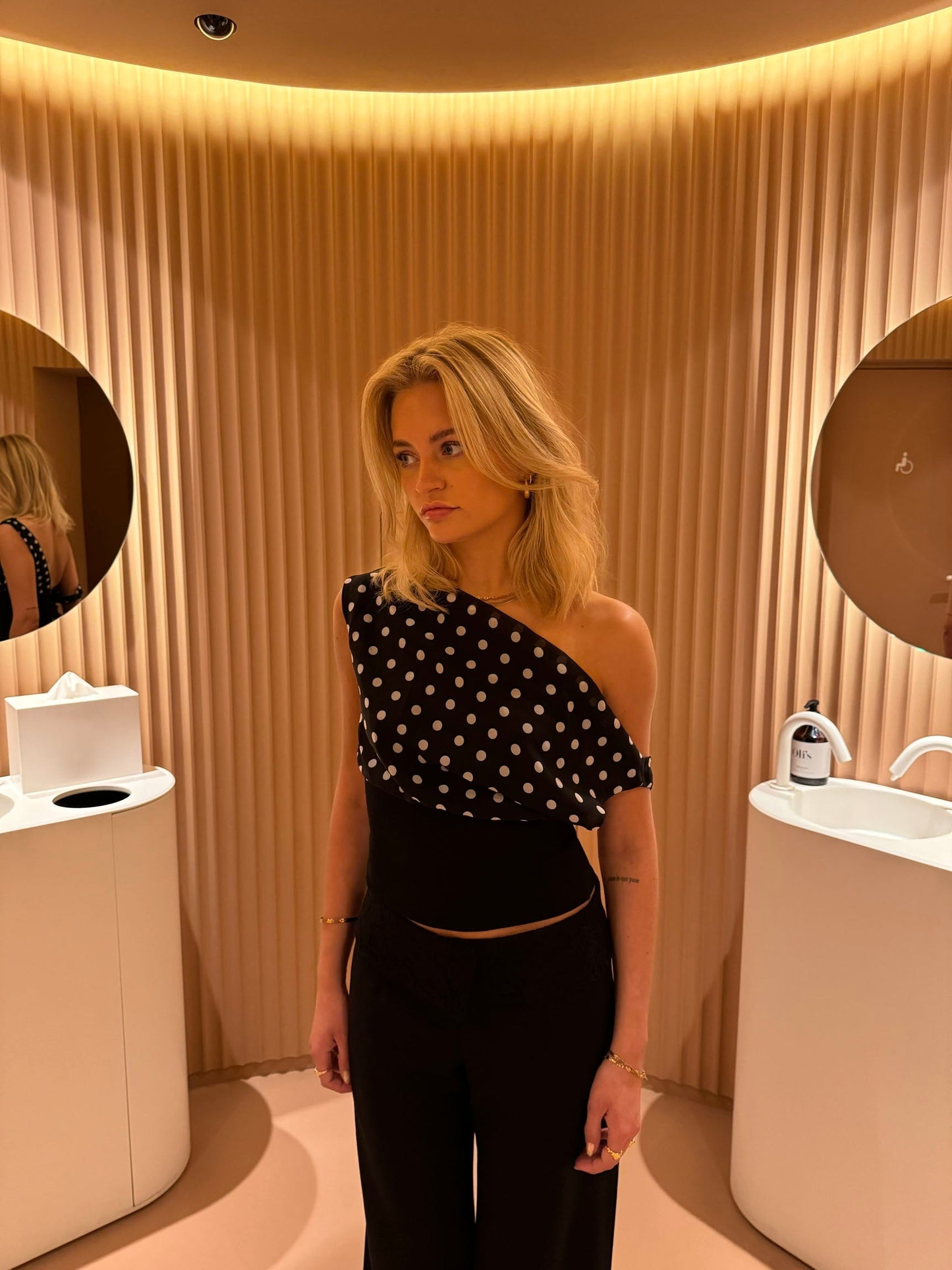 The DotMuse™ Top